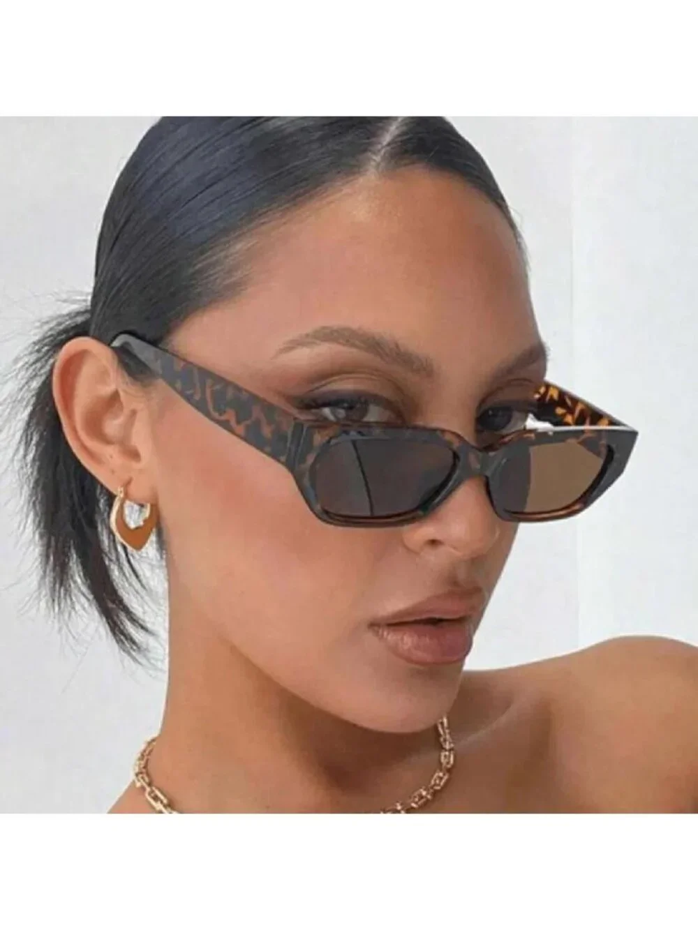 Classic  Square Sunglasses